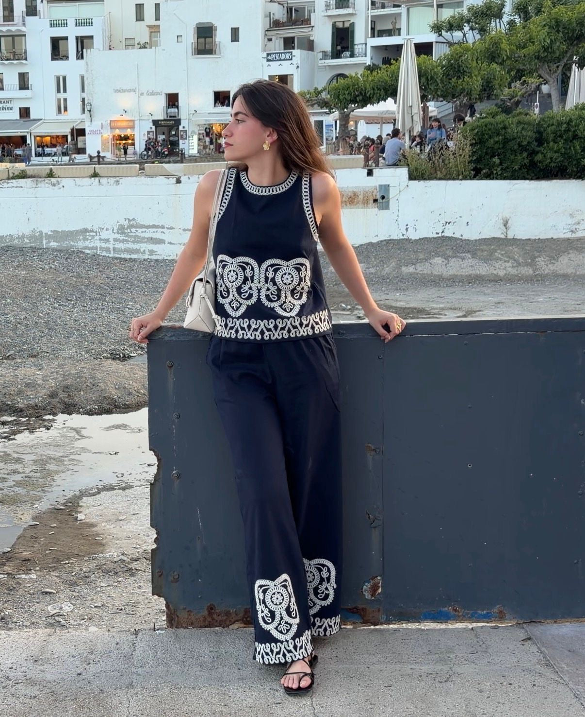 Conjunto lino bordado